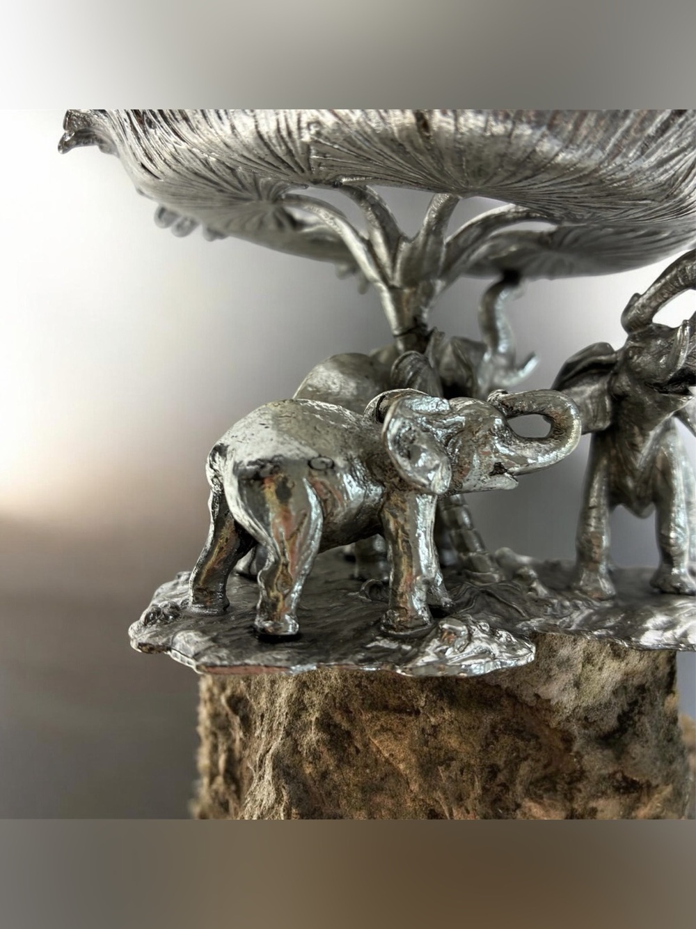 Arthur Court 1999 Aluminum Elephant Family Palm Leaf Candle Holder 4.5”